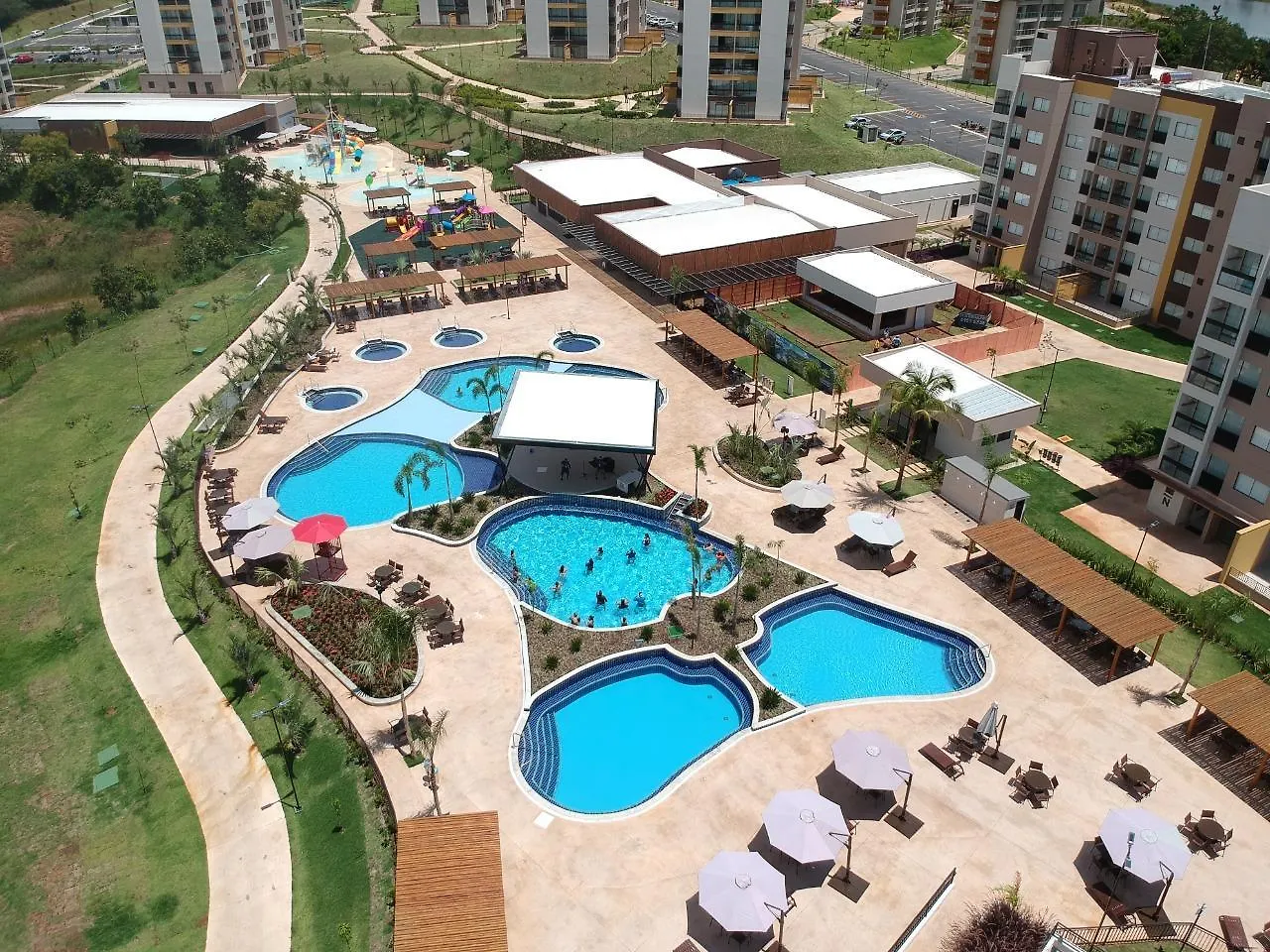 Praias Do Lago Eco Resort Caldas Novas 5*,